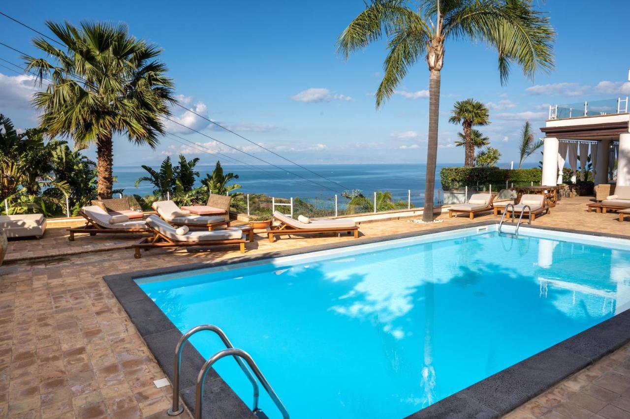 Luxury Taorum Villa With Spectacular Sea Views In Taormina Exteriör bild