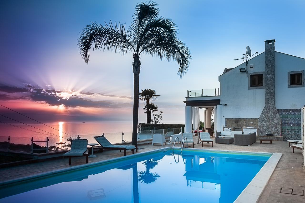 Luxury Taorum Villa With Spectacular Sea Views In Taormina Exteriör bild