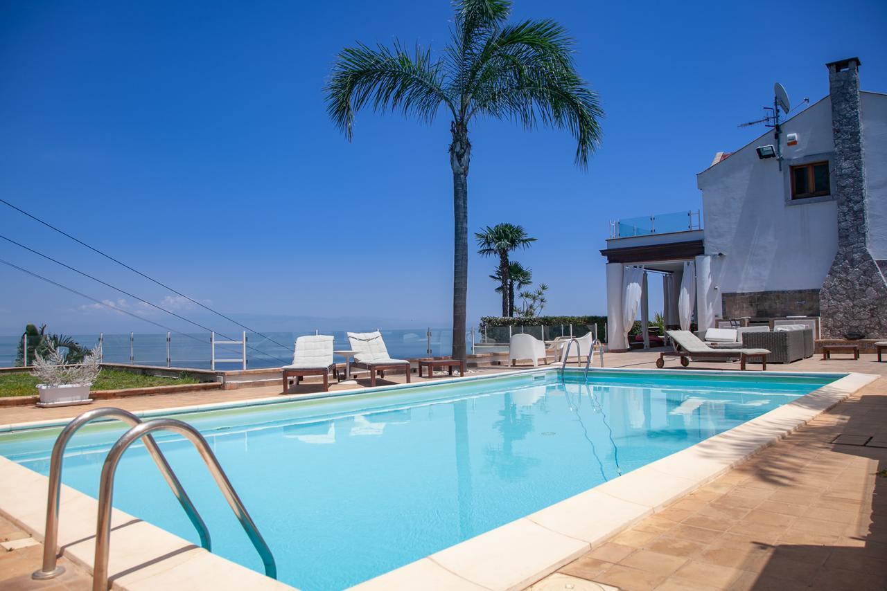 Luxury Taorum Villa With Spectacular Sea Views In Taormina Exteriör bild