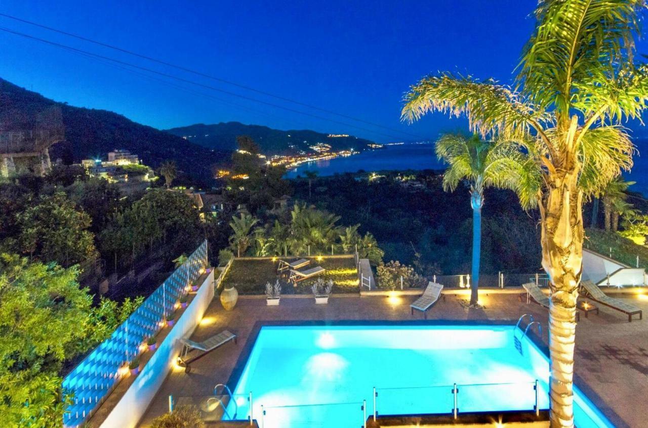 Luxury Taorum Villa With Spectacular Sea Views In Taormina Exteriör bild