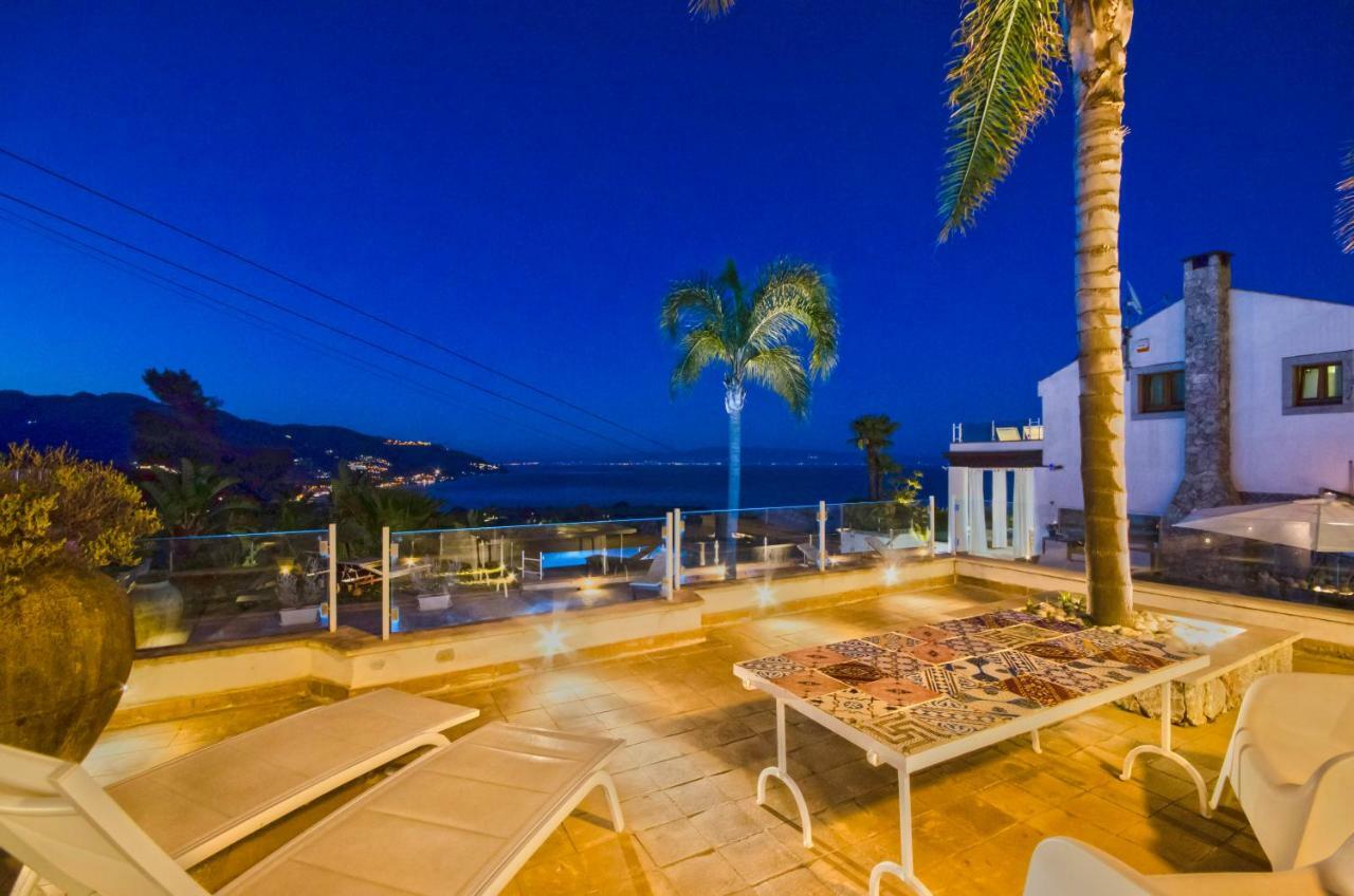 Luxury Taorum Villa With Spectacular Sea Views In Taormina Exteriör bild
