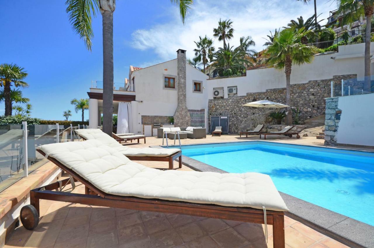 Luxury Taorum Villa With Spectacular Sea Views In Taormina Exteriör bild