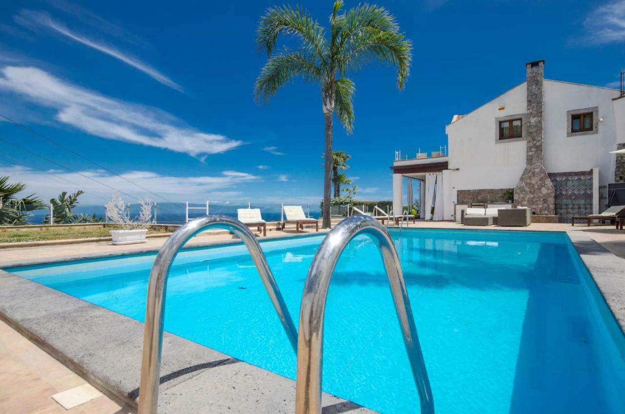 Luxury Taorum Villa With Spectacular Sea Views In Taormina Exteriör bild